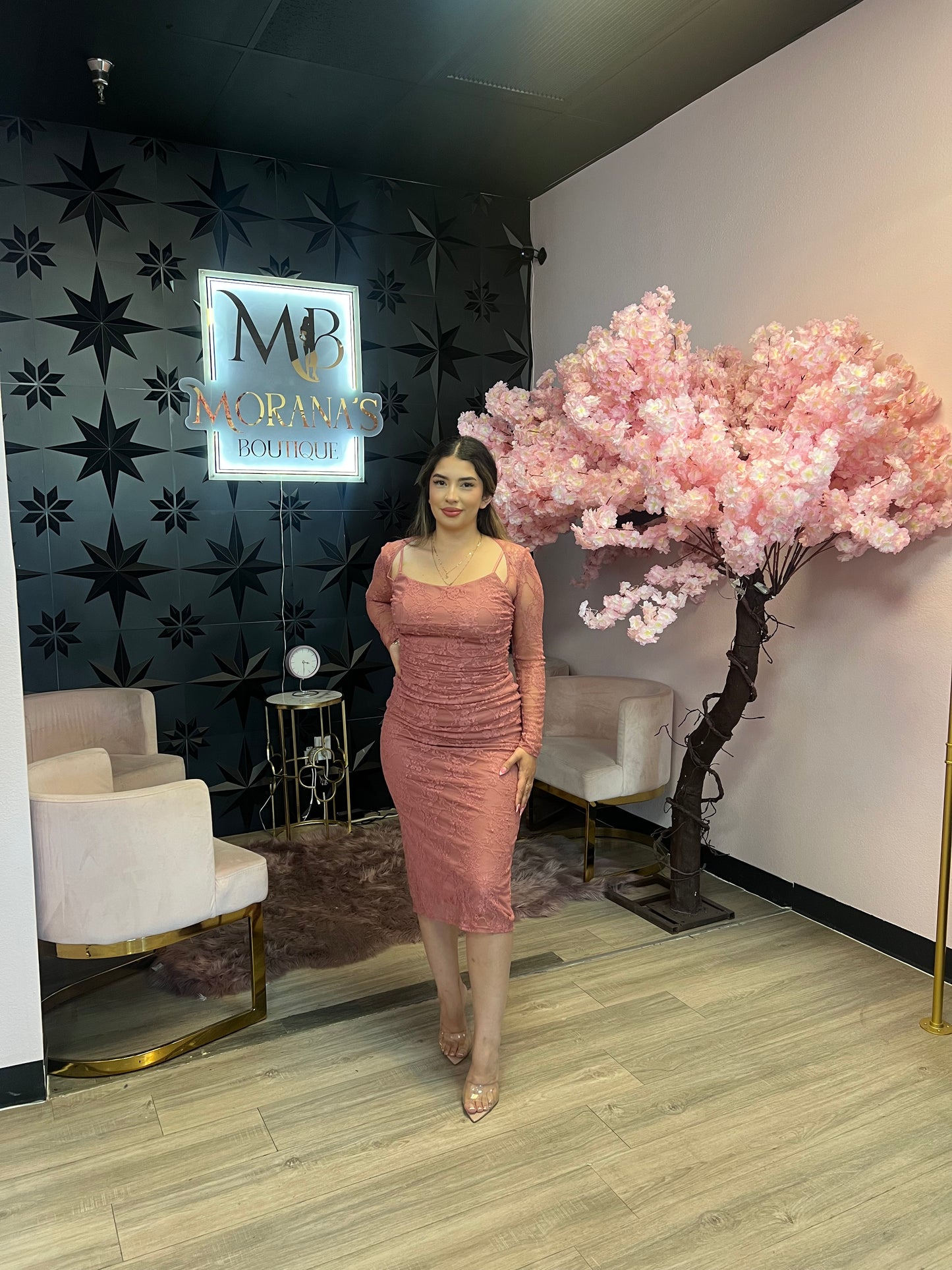 Lucy Midi Lace Dress